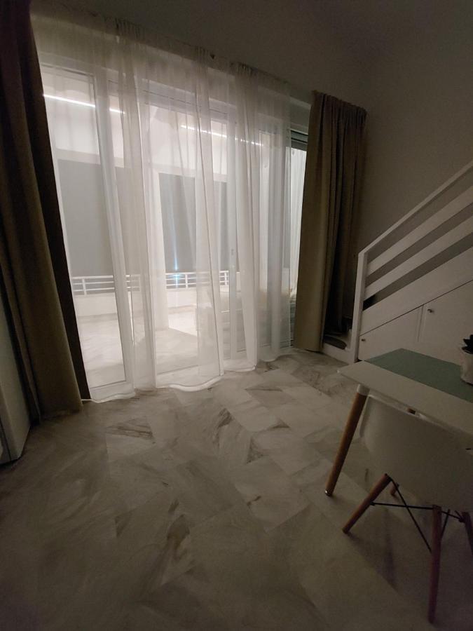 Nefeli Seaside Apartments Πολύχρονο Εξωτερικό φωτογραφία